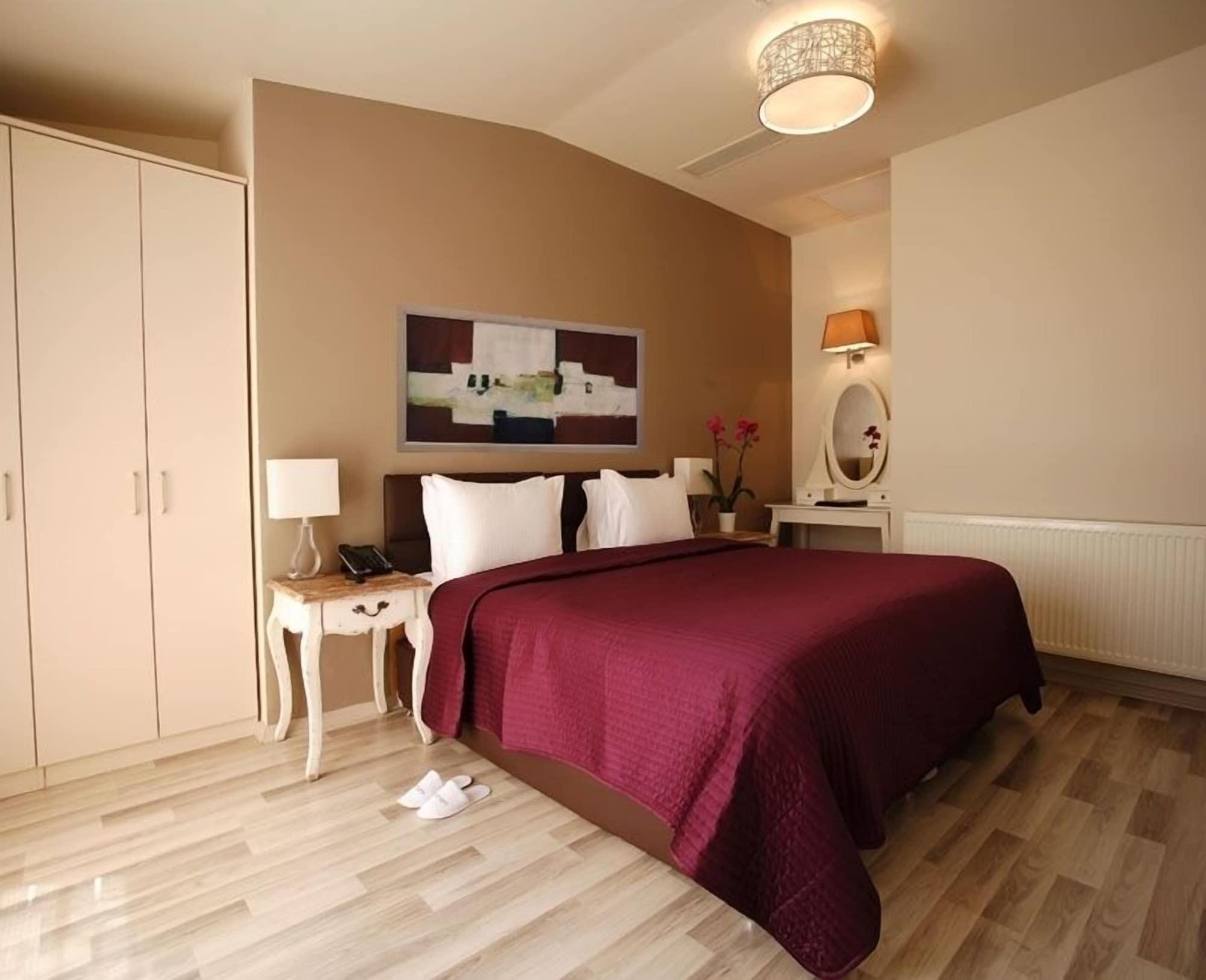 Home Stay Home Sisli Estambul Exterior foto