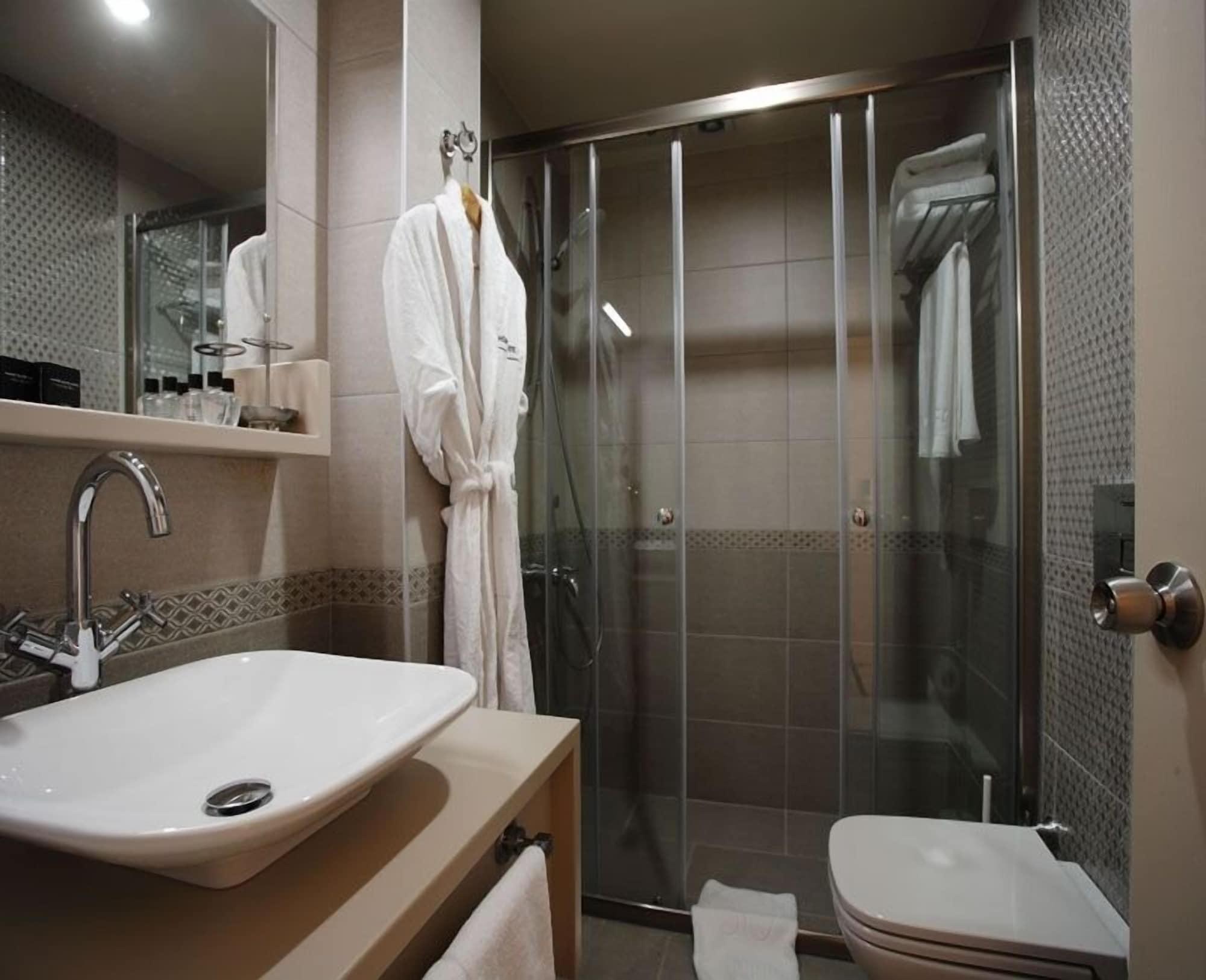 Home Stay Home Sisli Estambul Exterior foto