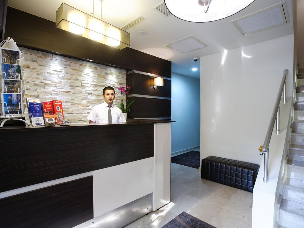 Home Stay Home Sisli Estambul Exterior foto